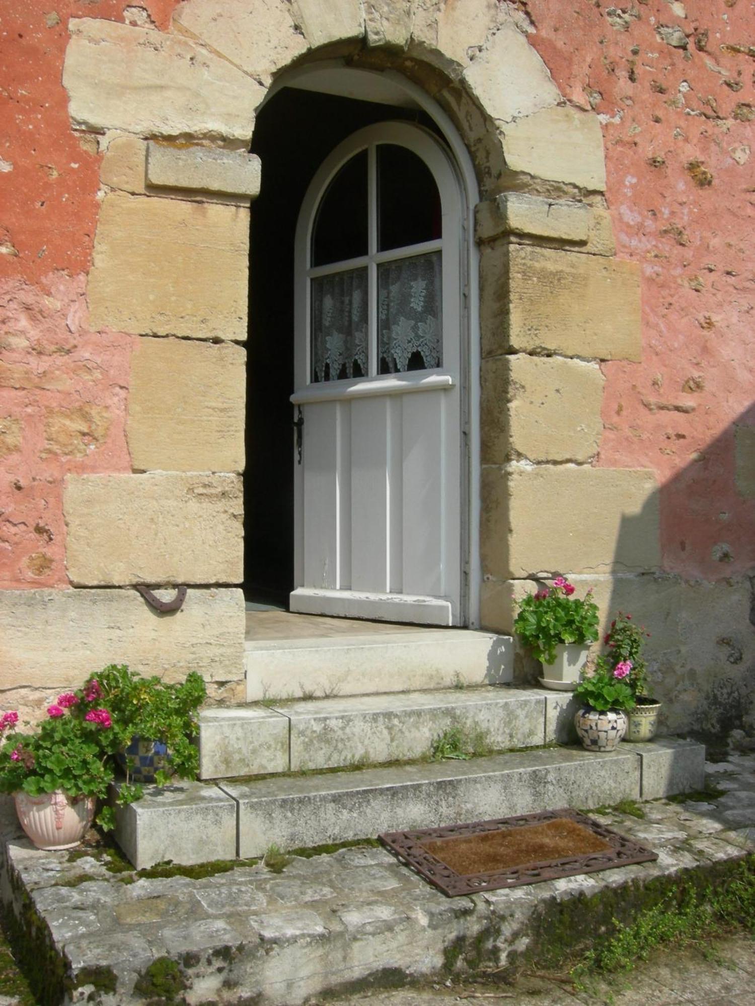 La Ferme Rose Bed and Breakfast Cergy Buitenkant foto
